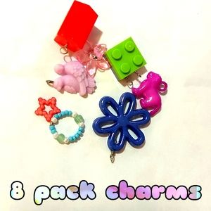 8 peice charm set